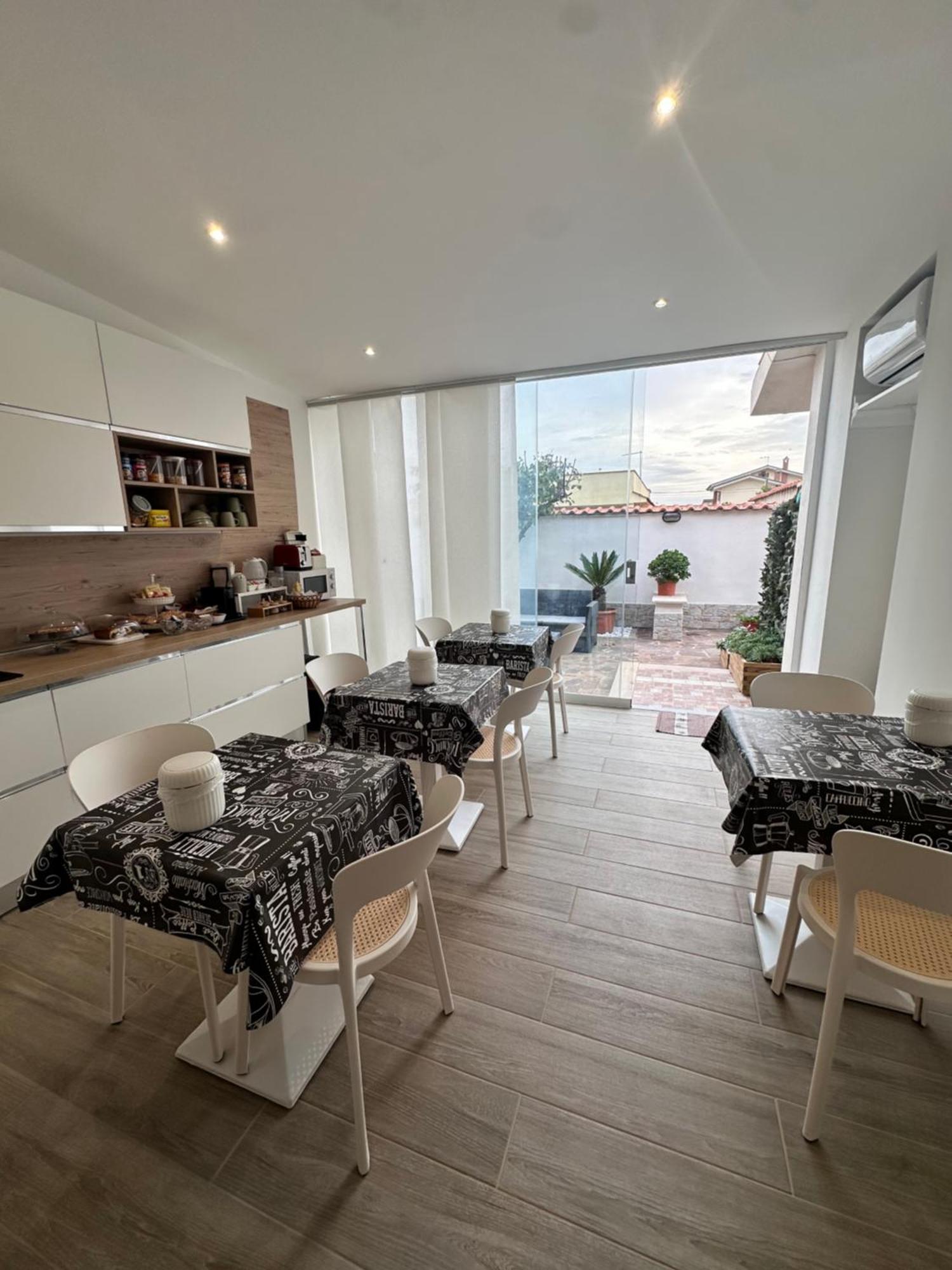 Giorgia Airport 2 Fiumicino Bed & Breakfast エクステリア 写真